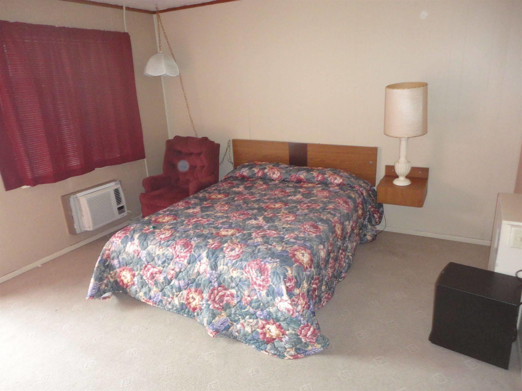 Empire Motel Saint Francis Esterno foto